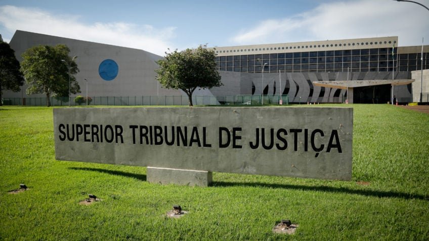 STJ decide: Corretor de imóveis não responde por atraso em obra