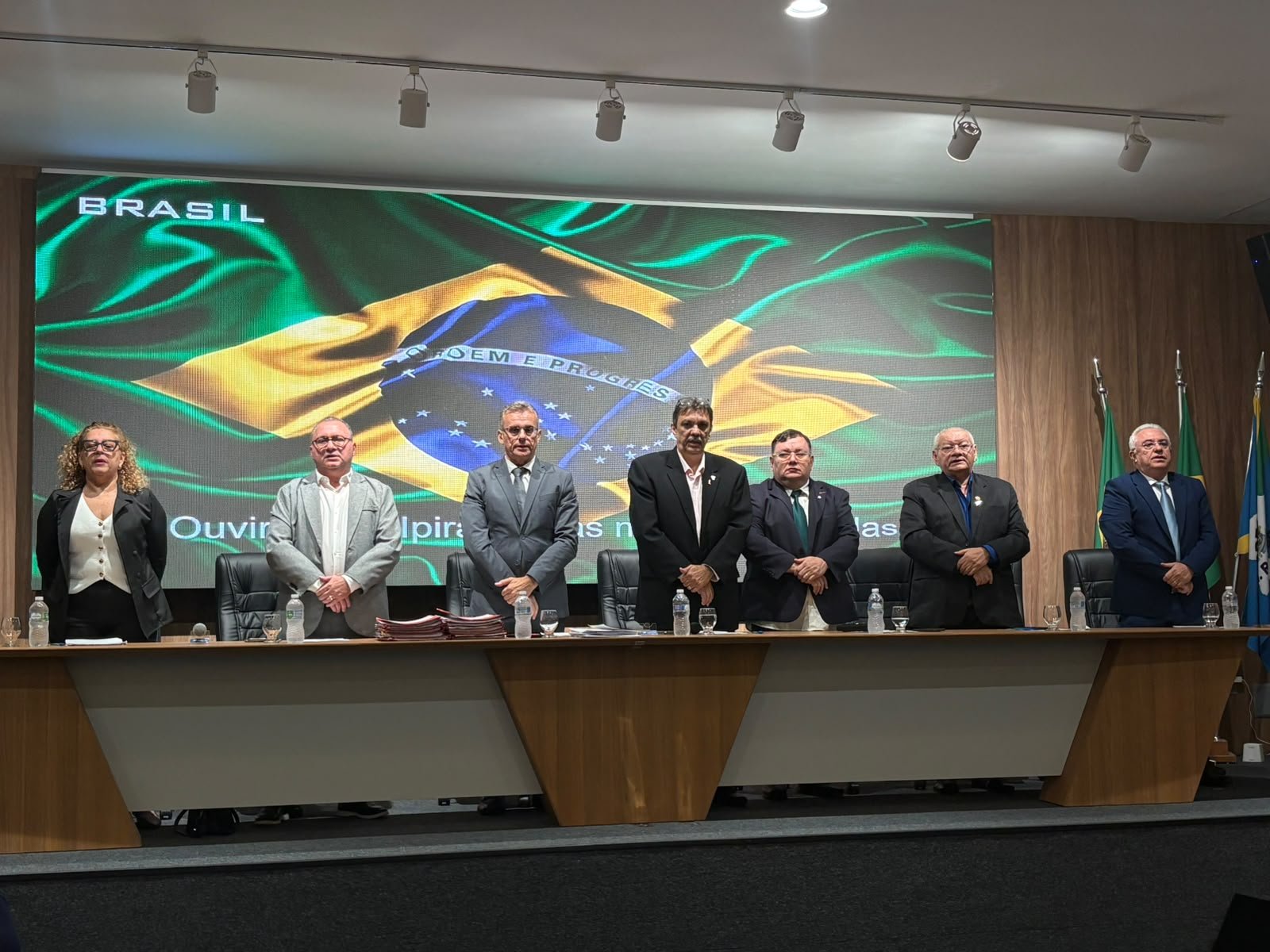 CRECI Ceará realiza sessão da Turma Julgadora com análise de 12 processos